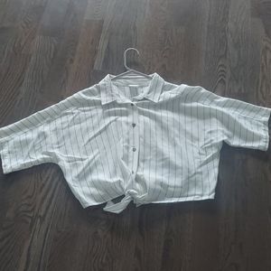 Women's crop collared boutique top